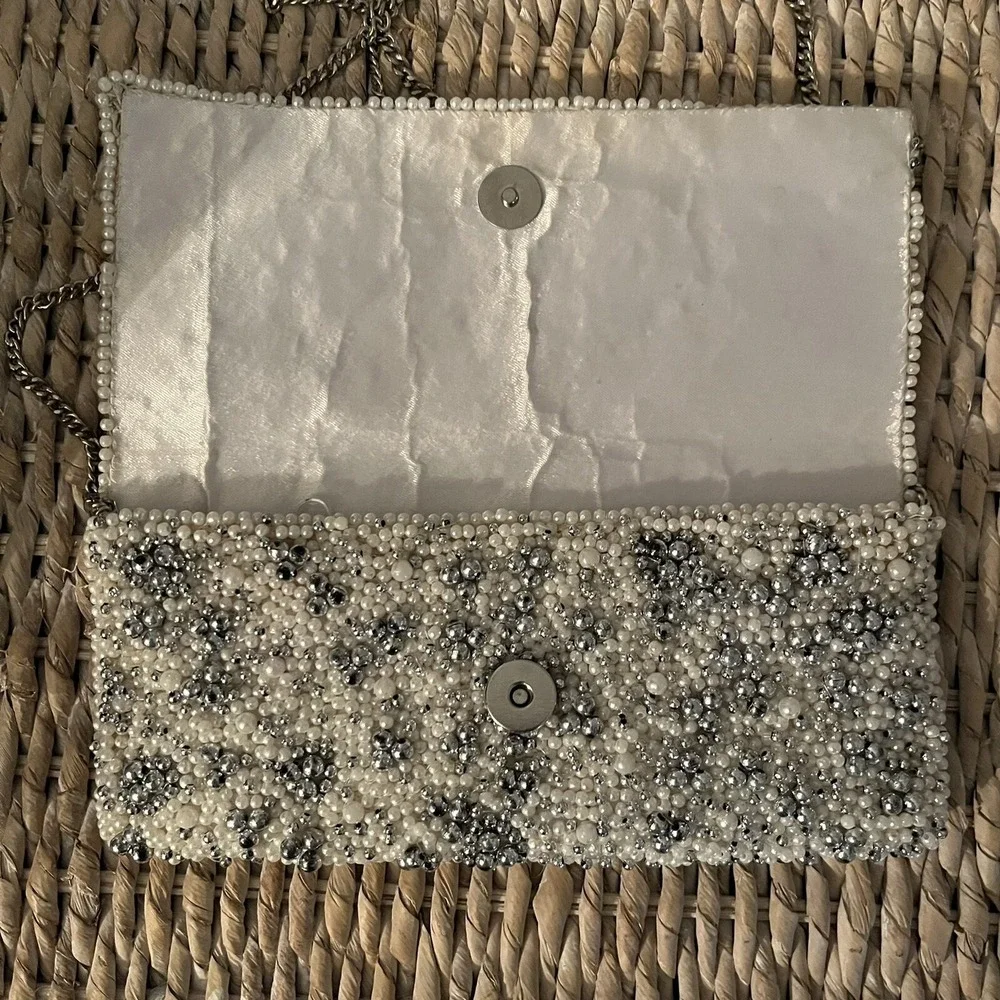 Aldo White Pearl Like beaded purse Handbag Clutch 9